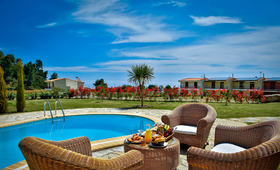 Nefeli Villas & Suites (incl. auto)