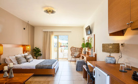 Nostos Beach Hotel