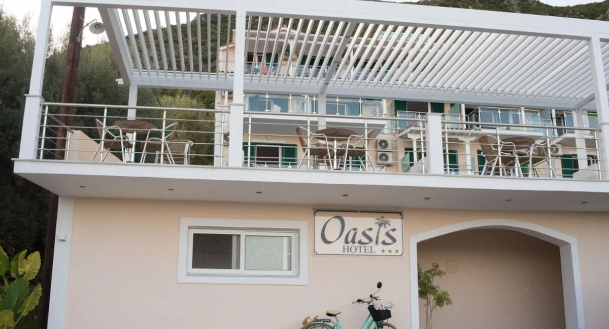 Oasis Hotel Perigiali