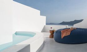 Oia Castle Luxury Hotel