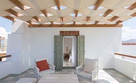 Porto Naxos Hotel