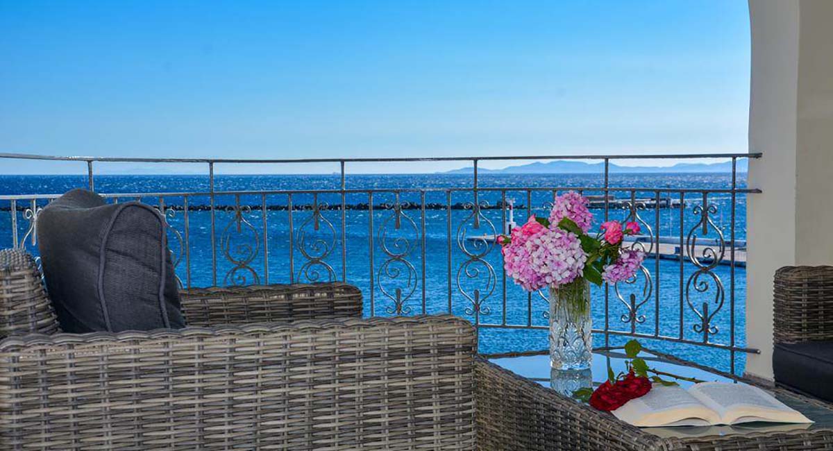 Poseidonio Hotel Tinos stad - Griekse Gids Reizen