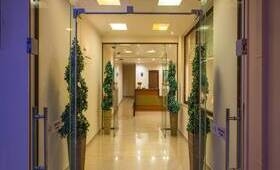 Princess Kyniska Suites (incl. auto)