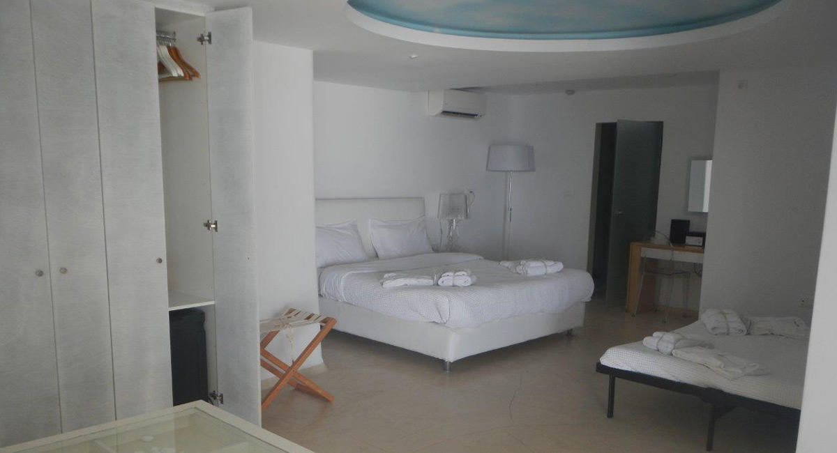 Rocabella Santorini Hotel Spa