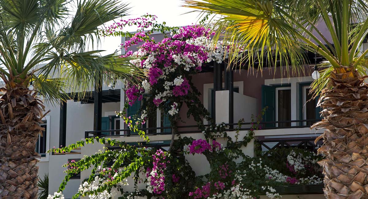 Rose Bay Hotel Santorini