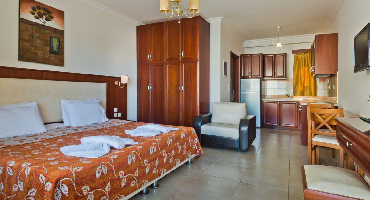 Royal Beach Hotel