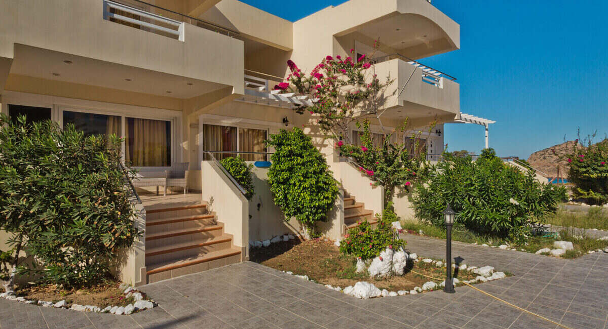 Royal Beach Hotel