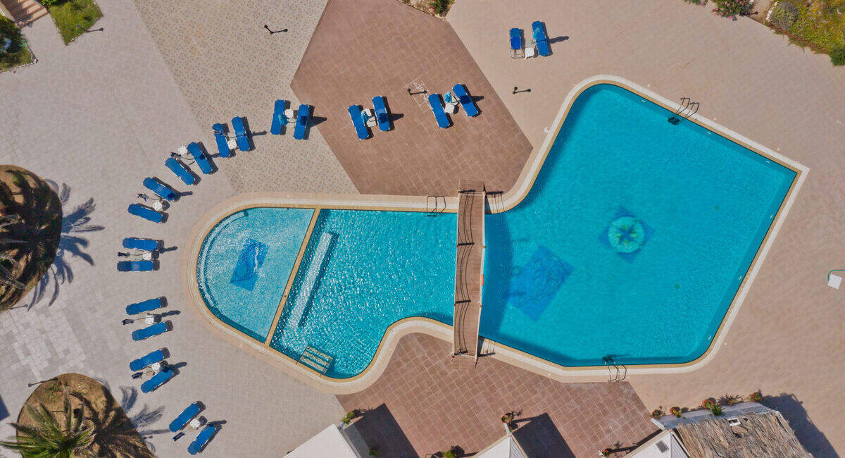 Royal Beach Hotel