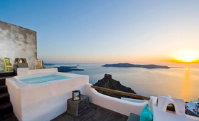 Sophia Suites Santorini