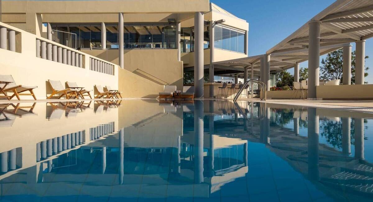 The Majestic Hotel Fira Santorini