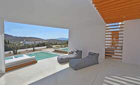 Tinos Blend Suites