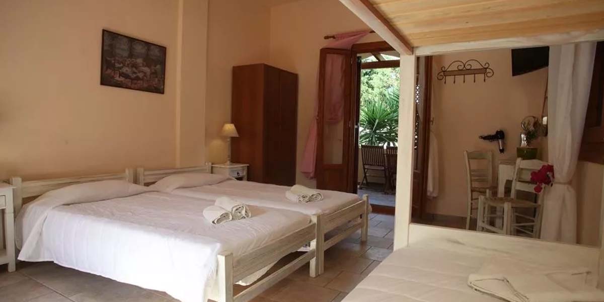 Ventoura Studios Apartments