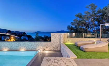 White Rock villas