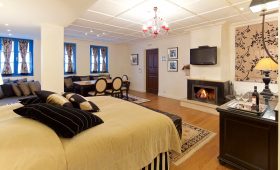 Zagori Suites (incl. auto)